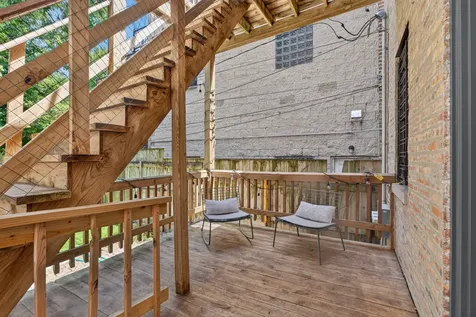 2132 West Potomac Avenue Chicago IL 60622