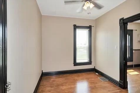 46 North Locust Street Manteno IL 60950