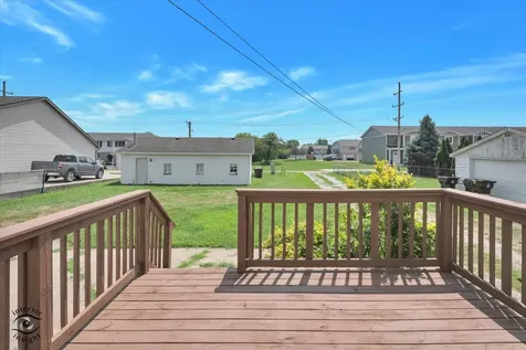 46 North Locust Street Manteno IL 60950