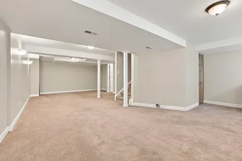 111 Neutrenton Avenue Elgin IL 60120