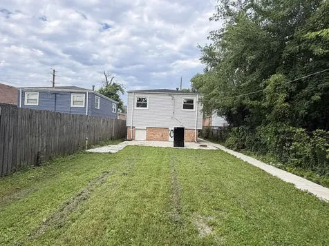 14613 Winchester Avenue Harvey IL 60426