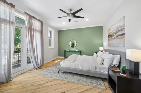 3756 West Leland Avenue Chicago IL 60625