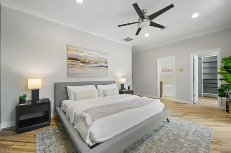 3756 West Leland Avenue Chicago IL 60625