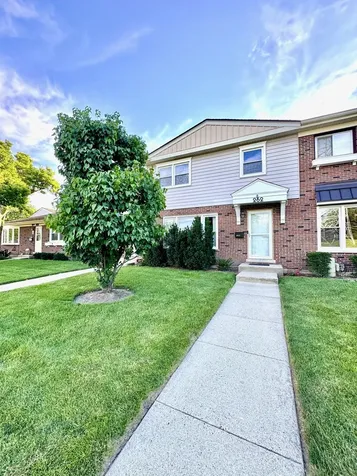 262 Station Drive Wood Dale IL 60191