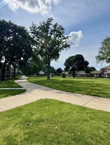 262 Station Drive Wood Dale IL 60191