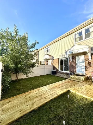 262 Station Drive Wood Dale IL 60191