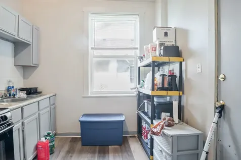 1536 West 70th Street Chicago IL 60636