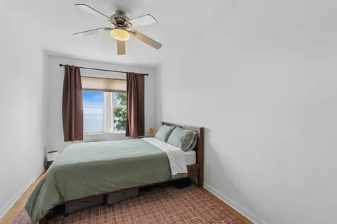 1210 West Jarvis Avenue Chicago IL 60626