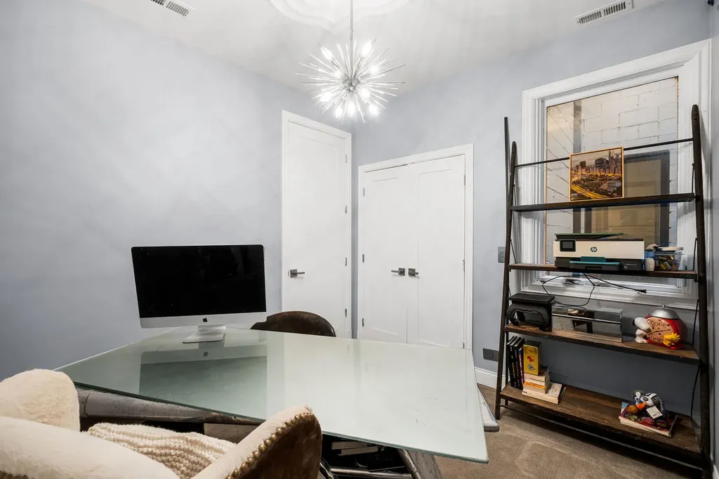 2442 West Madison Street Chicago IL 60612