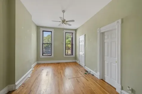 614 South Oakley Boulevard Chicago IL 60622