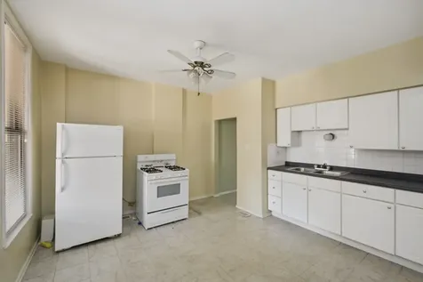 614 South Oakley Boulevard Chicago IL 60622