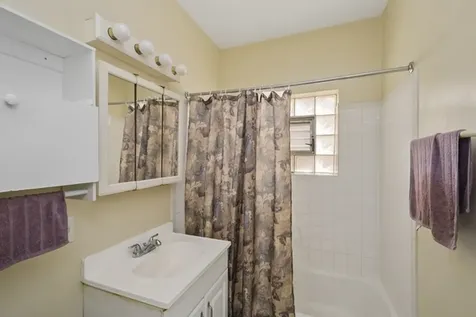 614 South Oakley Boulevard Chicago IL 60622