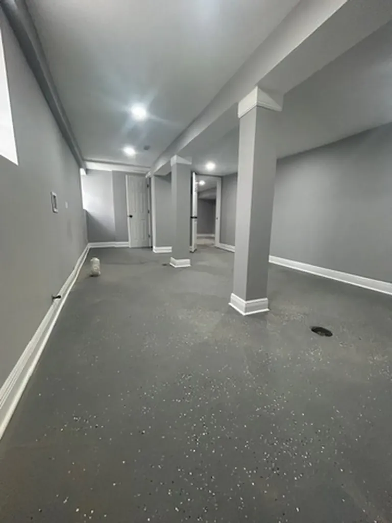10509 South Edbrooke Avenue Chicago IL 60628