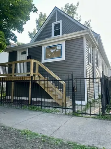 10509 South Edbrooke Avenue Chicago IL 60628