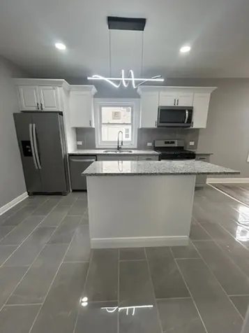 10509 South Edbrooke Avenue Chicago IL 60628