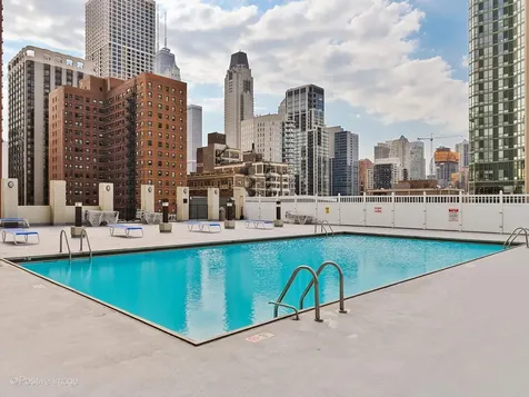 1122 North Clark Street Chicago IL 60610
