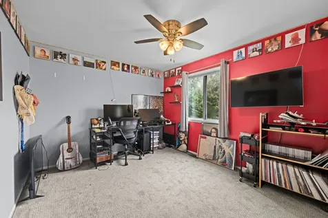 209 Alpine Drive Vernon Hills IL 60061