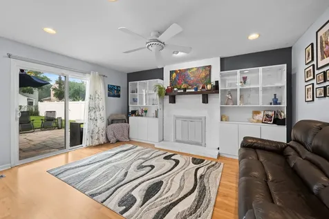 209 Alpine Drive Vernon Hills IL 60061