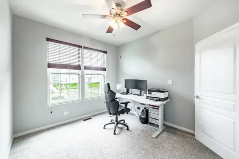3106 Drury Lane Carpentersville IL 60110