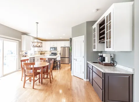 3106 Drury Lane Carpentersville IL 60110