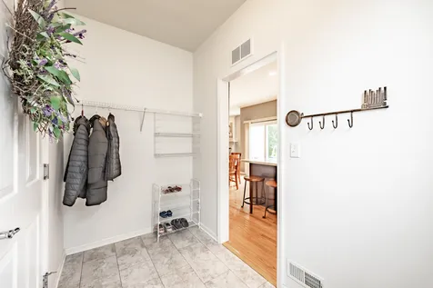 3106 Drury Lane Carpentersville IL 60110