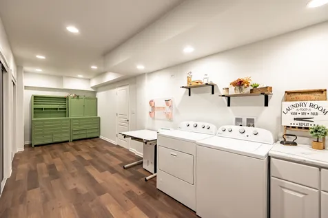 3106 Drury Lane Carpentersville IL 60110