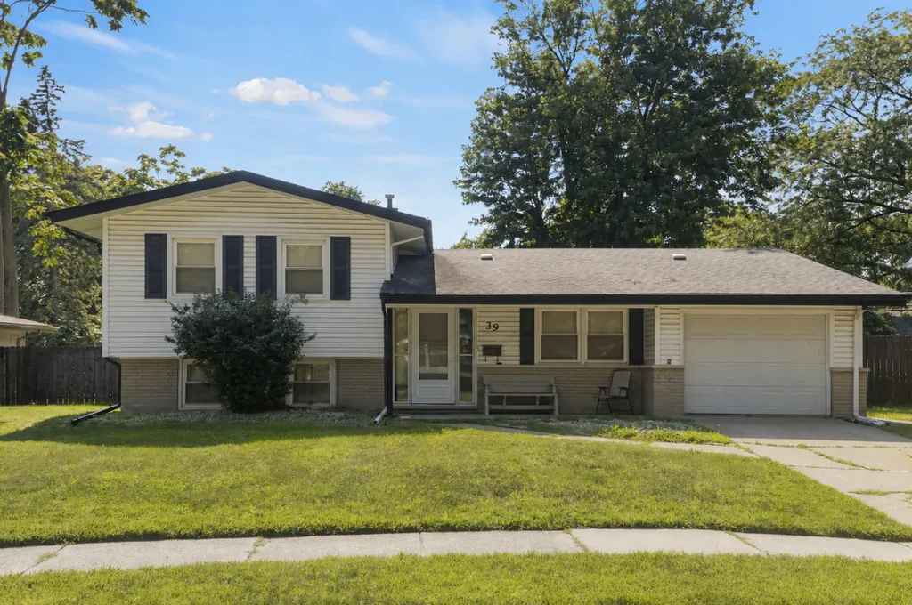 39 Arapaho Drive Thornton IL 60476