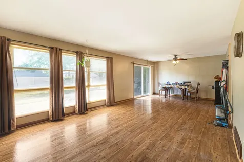 39 Arapaho Drive Thornton IL 60476