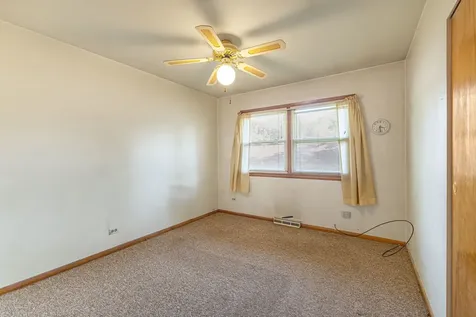 39 Arapaho Drive Thornton IL 60476