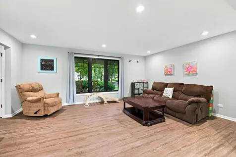 22220 South Eastcliff Drive Shorewood IL 60404