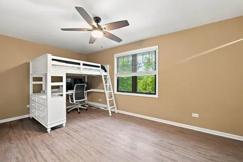 22220 South Eastcliff Drive Shorewood IL 60404