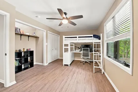 22220 South Eastcliff Drive Shorewood IL 60404