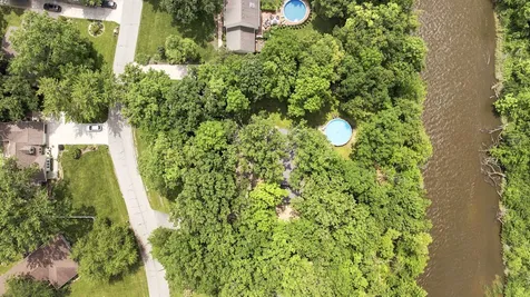 22220 South Eastcliff Drive Shorewood IL 60404