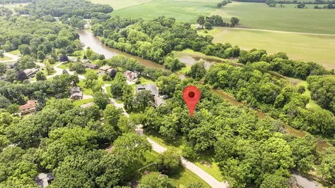 22220 South Eastcliff Drive Shorewood IL 60404