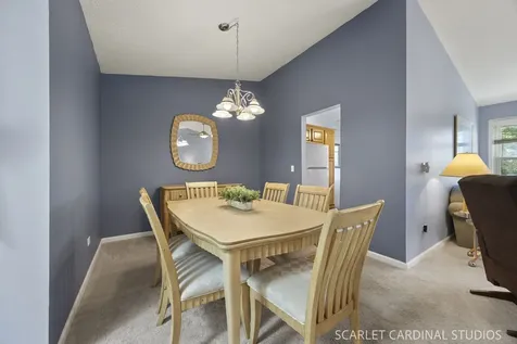 594 Elizabeth Drive Wood Dale IL 60191