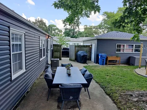 1604 Burry Circle Drive Crest Hill IL 60403