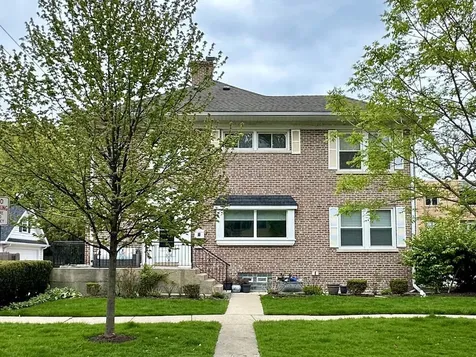 2611 Walnut Street Evanston IL 60201