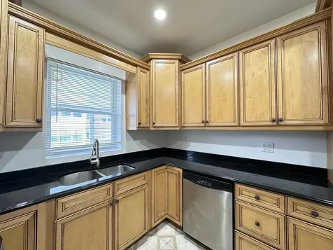 2611 Walnut Street Evanston IL 60201