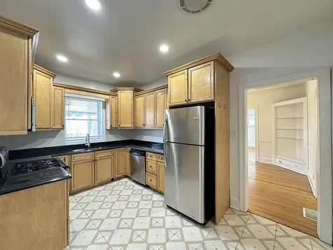 2611 Walnut Street Evanston IL 60201