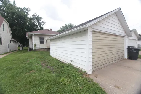 2014 33RD Street Rock Island IL 61201