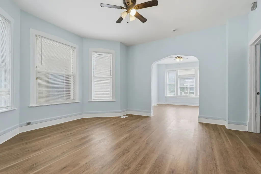 5353 South Princeton Avenue Chicago IL 60609