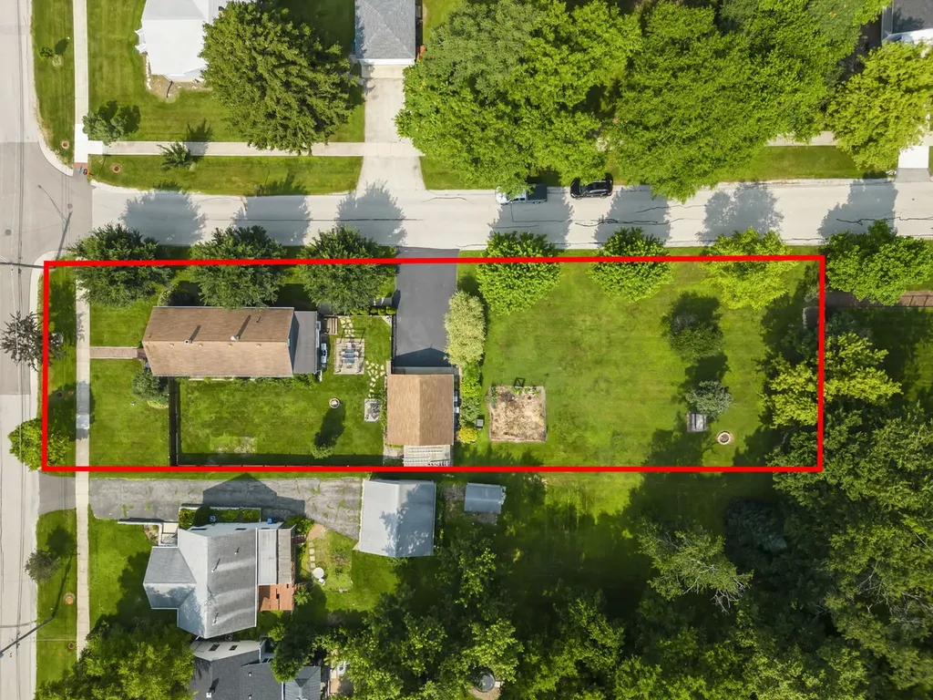 1928 Curtiss Street Downers Grove IL 60515