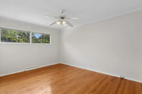 1958 Castlewood Road Highland Park IL 60035