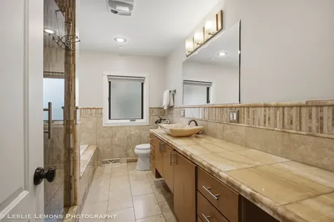 567 Irmen Drive Wood Dale IL 60191