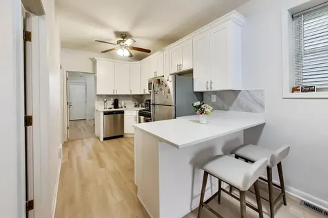 3151 North Southport Avenue Chicago IL 60657