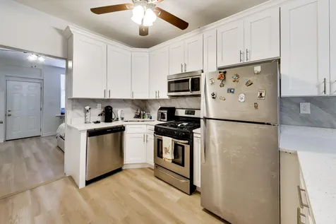 3151 North Southport Avenue Chicago IL 60657