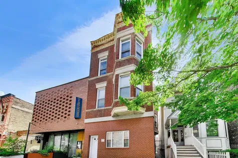 3151 North Southport Avenue Chicago IL 60657