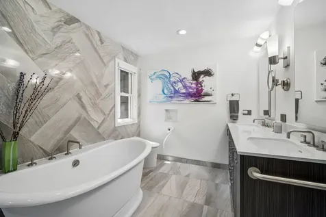 1557 Cavell Avenue Highland Park IL 60035