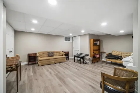 1557 Cavell Avenue Highland Park IL 60035