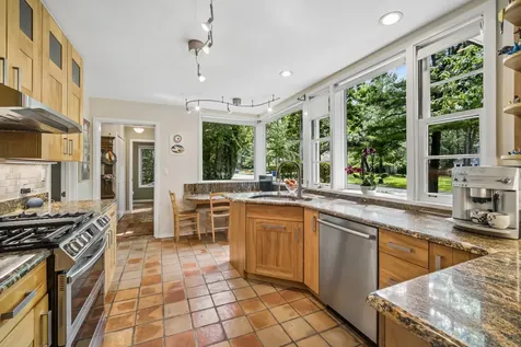 1557 Cavell Avenue Highland Park IL 60035